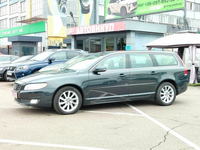 Серый Вольво В70, объемом двигателя 2 л и пробегом 256 тыс. км за 14899 $, фото 5 на Automoto.ua