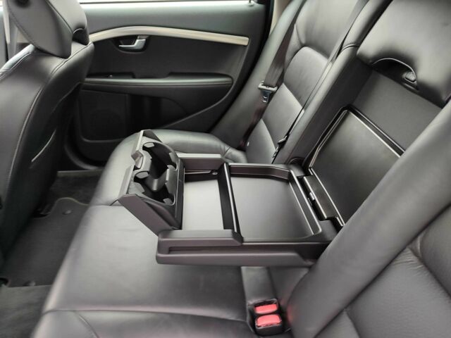 Серый Вольво В70, объемом двигателя 2 л и пробегом 256 тыс. км за 14899 $, фото 22 на Automoto.ua