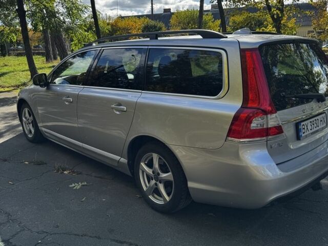 Серый Вольво В70, объемом двигателя 1.6 л и пробегом 220 тыс. км за 10500 $, фото 5 на Automoto.ua