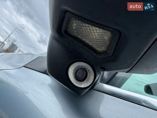 Серый Вольво В70, объемом двигателя 2 л и пробегом 212 тыс. км за 15800 $, фото 45 на Automoto.ua