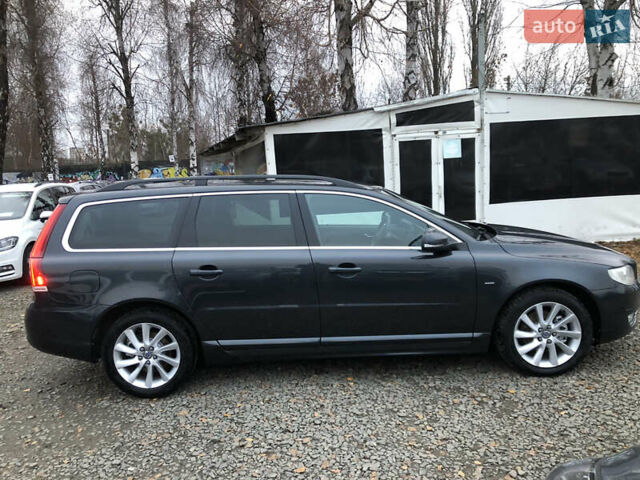 Серый Вольво В70, объемом двигателя 2 л и пробегом 260 тыс. км за 14900 $, фото 9 на Automoto.ua