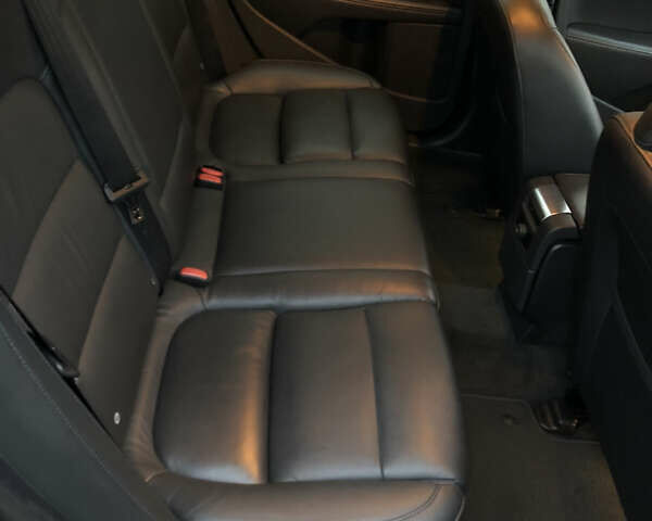 Серый Вольво В70, объемом двигателя 2 л и пробегом 260 тыс. км за 14900 $, фото 14 на Automoto.ua