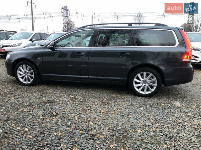 Серый Вольво В70, объемом двигателя 2 л и пробегом 260 тыс. км за 14900 $, фото 5 на Automoto.ua