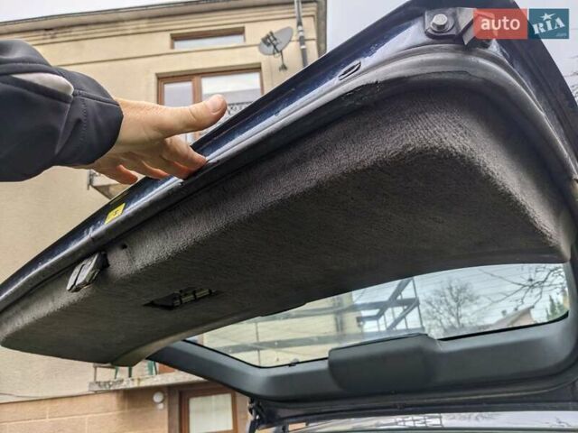Синій Вольво V70, об'ємом двигуна 2.5 л та пробігом 335 тис. км за 4777 $, фото 26 на Automoto.ua