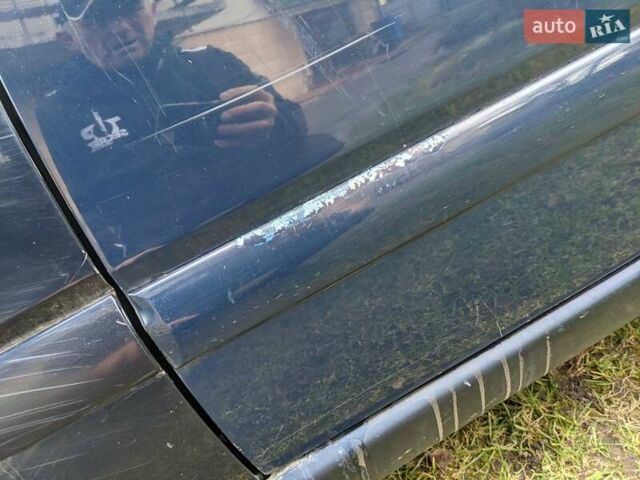 Синій Вольво V70, об'ємом двигуна 2.5 л та пробігом 335 тис. км за 4777 $, фото 16 на Automoto.ua