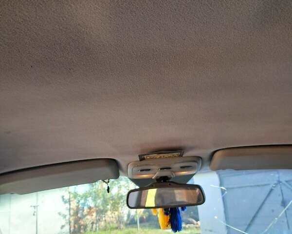 Синий Вольво В70, объемом двигателя 2.5 л и пробегом 390 тыс. км за 4999 $, фото 5 на Automoto.ua