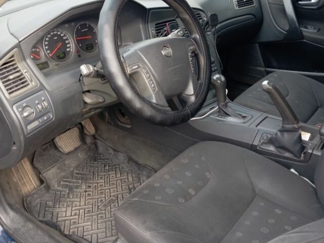 Синий Вольво В70, объемом двигателя 2 л и пробегом 590 тыс. км за 3600 $, фото 9 на Automoto.ua