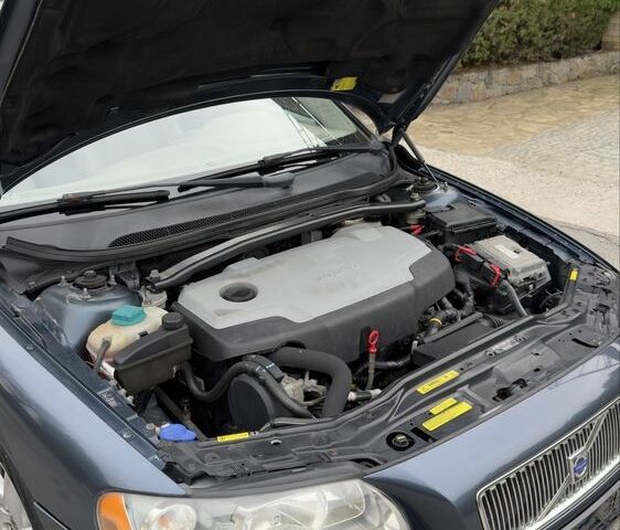 Вольво V70 2006 у Синельниковом на Automoto.ua Синій Вольво V70, об'ємом двигуна 2.4 л та пробігом 300 тис. км за 3190 $, фото 12 на Automoto.ua