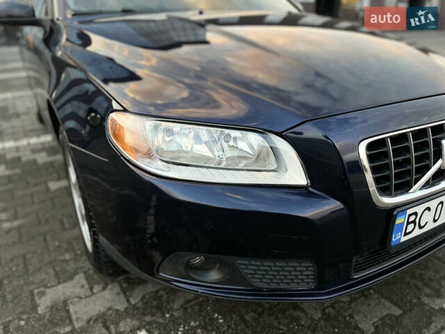 Синій Вольво V70, об'ємом двигуна 2.4 л та пробігом 390 тис. км за 7200 $, фото 7 на Automoto.ua