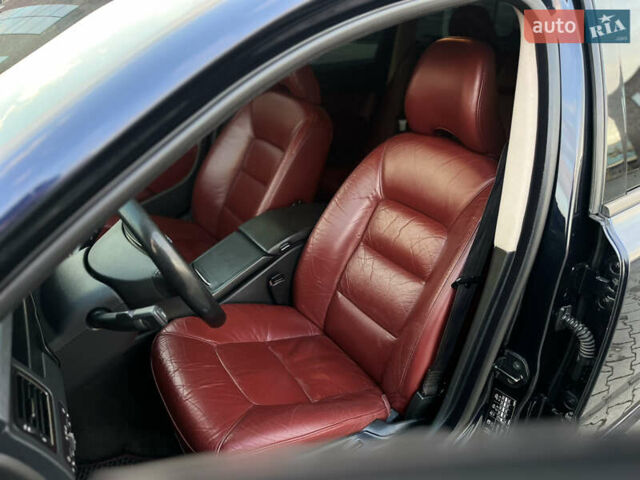 Синій Вольво V70, об'ємом двигуна 2.4 л та пробігом 390 тис. км за 7200 $, фото 20 на Automoto.ua