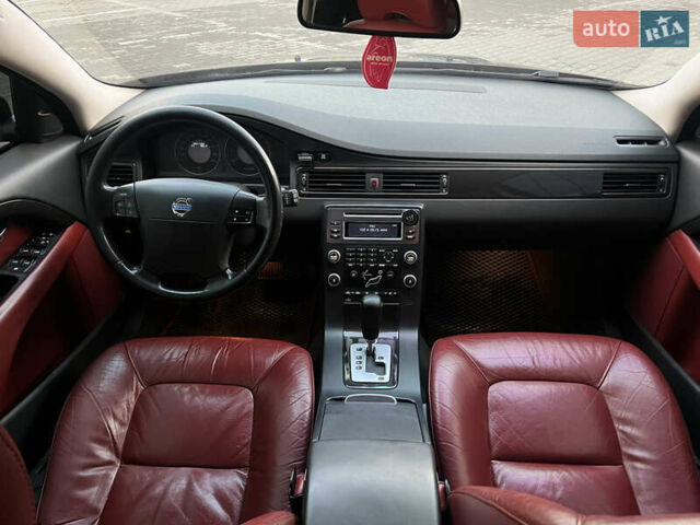 Синій Вольво V70, об'ємом двигуна 2.4 л та пробігом 390 тис. км за 7200 $, фото 32 на Automoto.ua