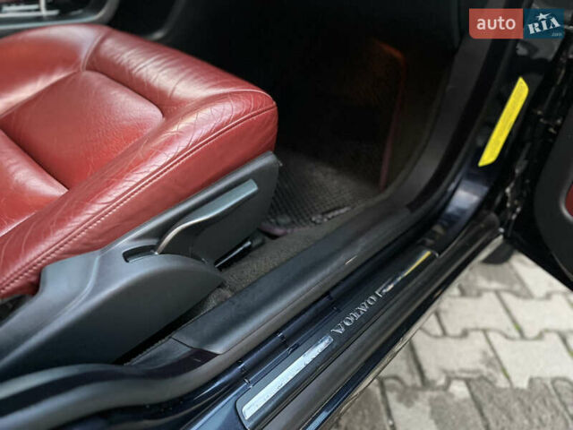Синій Вольво V70, об'ємом двигуна 2.4 л та пробігом 390 тис. км за 7200 $, фото 30 на Automoto.ua