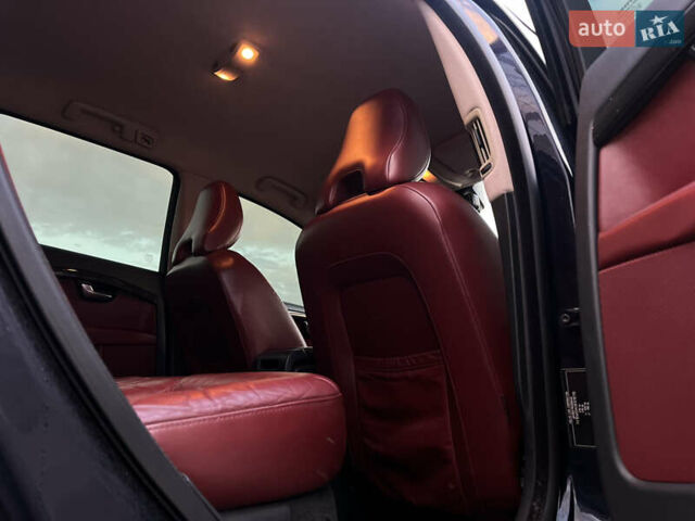 Синій Вольво V70, об'ємом двигуна 2.4 л та пробігом 390 тис. км за 7200 $, фото 28 на Automoto.ua