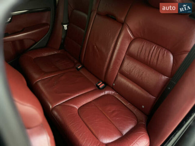 Синій Вольво V70, об'ємом двигуна 2.4 л та пробігом 390 тис. км за 7200 $, фото 26 на Automoto.ua