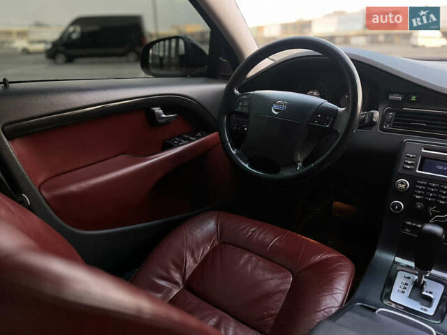 Синій Вольво V70, об'ємом двигуна 2.4 л та пробігом 390 тис. км за 7200 $, фото 33 на Automoto.ua