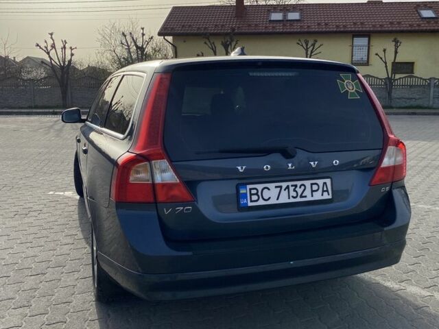 Синій Вольво V70, об'ємом двигуна 2.4 л та пробігом 360 тис. км за 8300 $, фото 4 на Automoto.ua