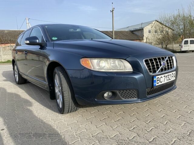 Синій Вольво V70, об'ємом двигуна 2.4 л та пробігом 360 тис. км за 8300 $, фото 5 на Automoto.ua