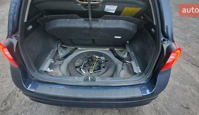 Синий Вольво В70, объемом двигателя 1.56 л и пробегом 275 тыс. км за 10500 $, фото 23 на Automoto.ua