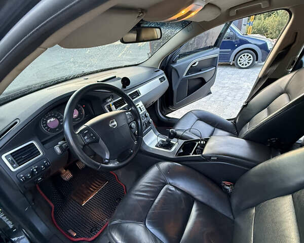Синій Вольво V70, об'ємом двигуна 2 л та пробігом 255 тис. км за 8600 $, фото 9 на Automoto.ua