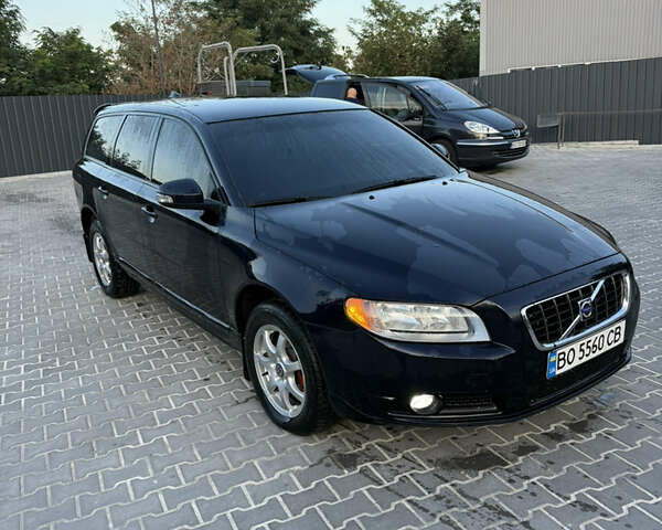 Синій Вольво V70, об'ємом двигуна 2 л та пробігом 255 тис. км за 8600 $, фото 2 на Automoto.ua