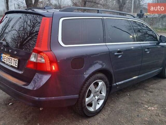 Синий Вольво В70, объемом двигателя 1.56 л и пробегом 275 тыс. км за 10500 $, фото 12 на Automoto.ua