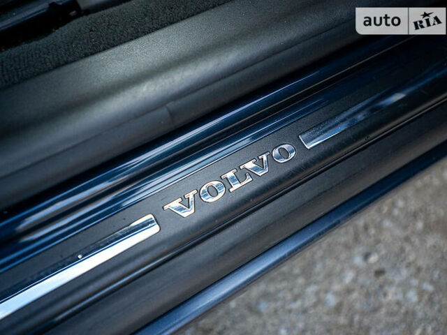 Синій Вольво V70, об'ємом двигуна 1.6 л та пробігом 225 тис. км за 7999 $, фото 26 на Automoto.ua