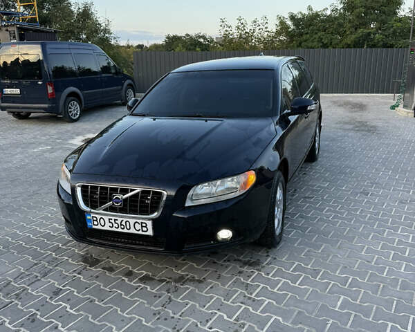 Синій Вольво V70, об'ємом двигуна 2 л та пробігом 255 тис. км за 8600 $, фото 3 на Automoto.ua