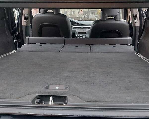 Синий Вольво В70, объемом двигателя 1.56 л и пробегом 200 тыс. км за 7300 $, фото 1 на Automoto.ua