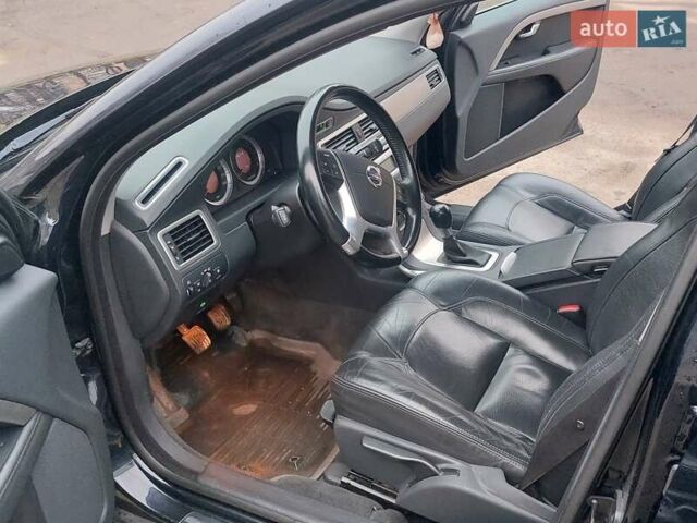 Синий Вольво В70, объемом двигателя 1.56 л и пробегом 200 тыс. км за 7300 $, фото 14 на Automoto.ua