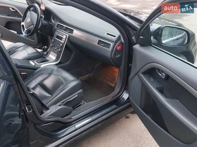 Синий Вольво В70, объемом двигателя 1.56 л и пробегом 200 тыс. км за 7300 $, фото 16 на Automoto.ua