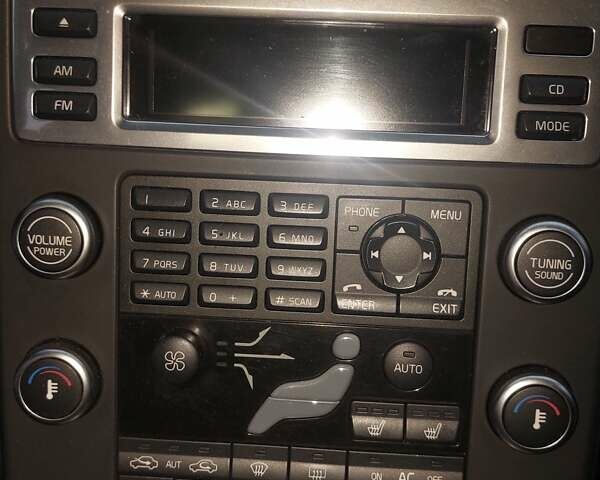 Синий Вольво В70, объемом двигателя 1.56 л и пробегом 200 тыс. км за 7300 $, фото 6 на Automoto.ua