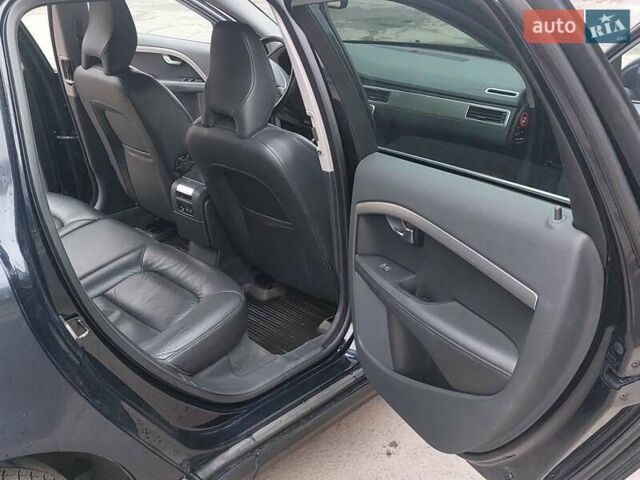 Синий Вольво В70, объемом двигателя 1.56 л и пробегом 200 тыс. км за 7300 $, фото 15 на Automoto.ua