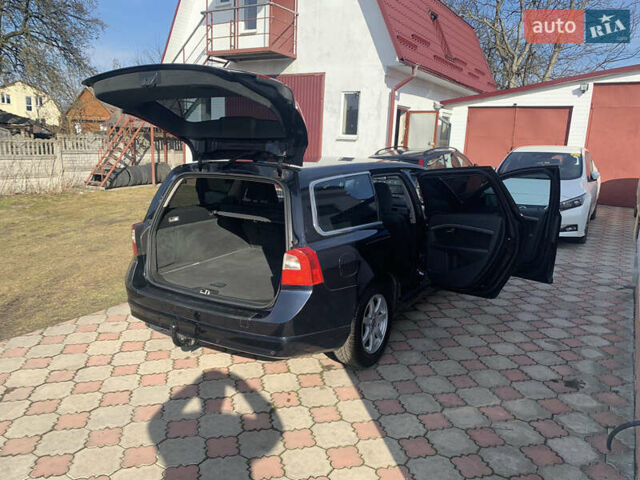 Синий Вольво В70, объемом двигателя 2 л и пробегом 279 тыс. км за 9600 $, фото 22 на Automoto.ua