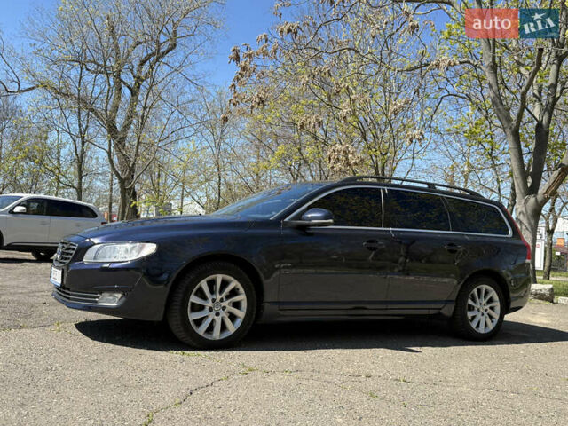Синий Вольво В70, объемом двигателя 2 л и пробегом 372 тыс. км за 9700 $, фото 5 на Automoto.ua