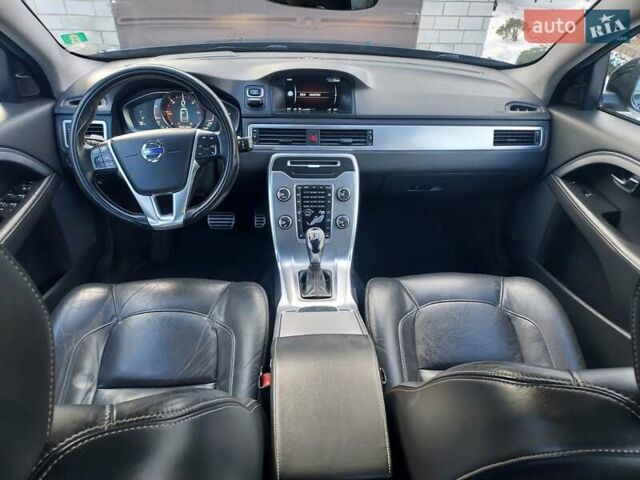 Синий Вольво В70, объемом двигателя 2 л и пробегом 246 тыс. км за 13777 $, фото 47 на Automoto.ua