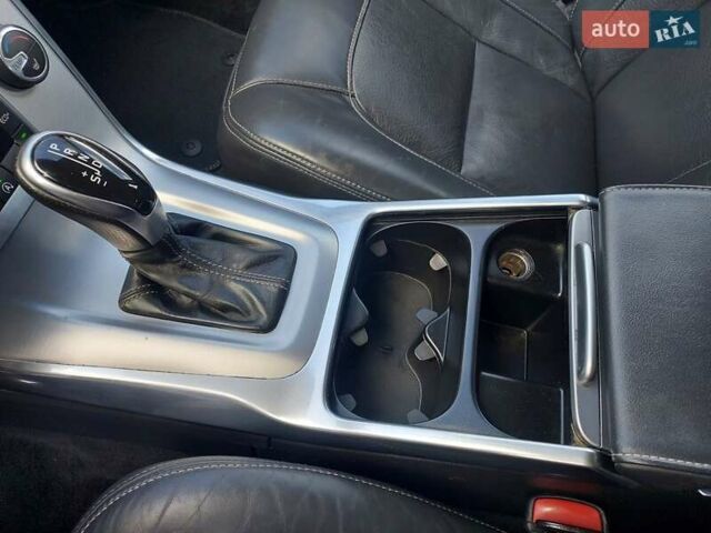 Синий Вольво В70, объемом двигателя 2 л и пробегом 246 тыс. км за 13777 $, фото 65 на Automoto.ua