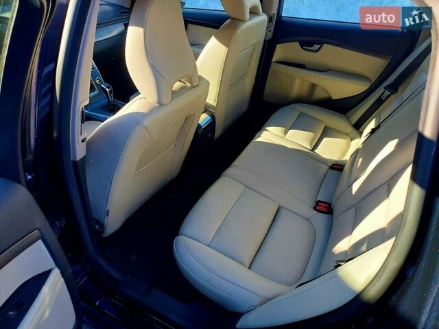 Синій Вольво V70, об'ємом двигуна 2 л та пробігом 232 тис. км за 14444 $, фото 29 на Automoto.ua