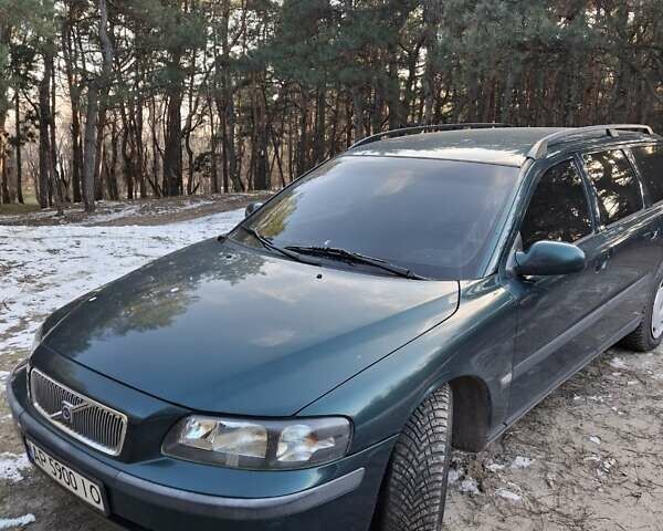 Зеленый Вольво В70, объемом двигателя 2.4 л и пробегом 380 тыс. км за 4500 $, фото 7 на Automoto.ua