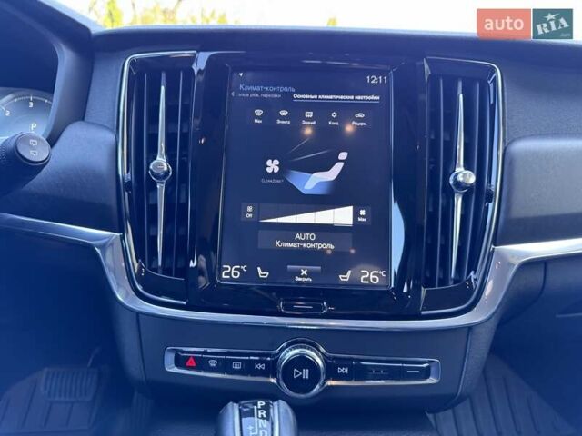 Белый Вольво В90, объемом двигателя 2 л и пробегом 242 тыс. км за 26300 $, фото 48 на Automoto.ua