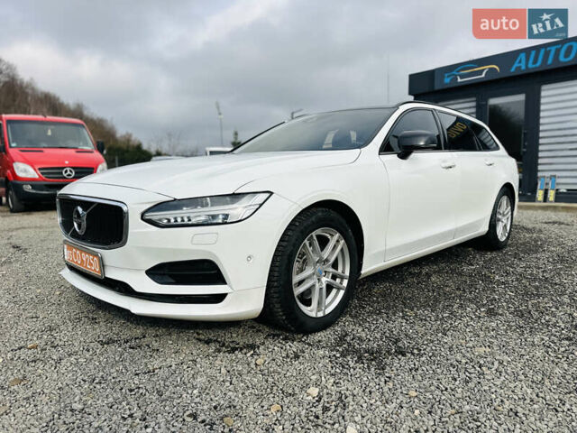 Білий Вольво В90, об'ємом двигуна 2 л та пробігом 240 тис. км за 19700 $, фото 5 на Automoto.ua