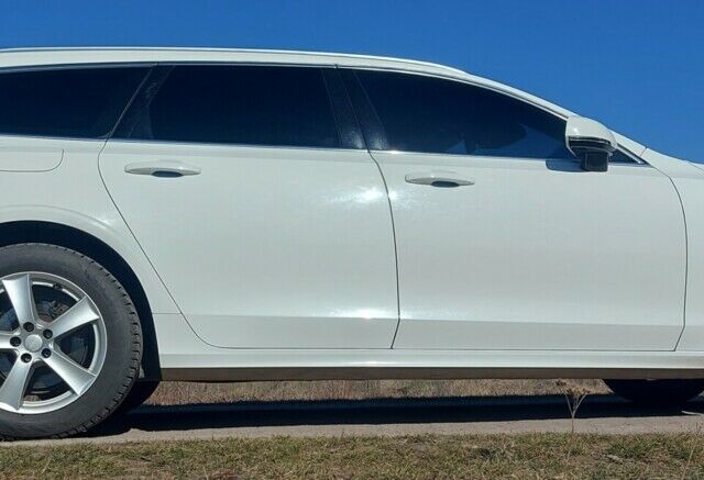Білий Вольво В90, об'ємом двигуна 1.97 л та пробігом 150 тис. км за 23300 $, фото 15 на Automoto.ua
