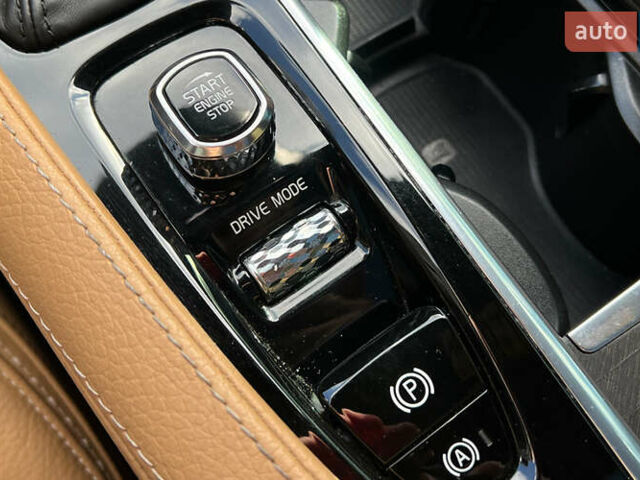 Белый Вольво В90, объемом двигателя 1.97 л и пробегом 59 тыс. км за 36900 $, фото 18 на Automoto.ua