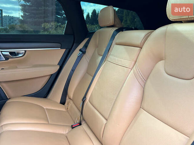 Белый Вольво В90, объемом двигателя 1.97 л и пробегом 59 тыс. км за 36900 $, фото 23 на Automoto.ua