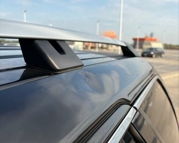 Черный Вольво В90, объемом двигателя 2.4 л и пробегом 285 тыс. км за 2800 $, фото 1 на Automoto.ua