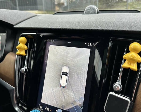 Чорний Вольво В90, об'ємом двигуна 1.97 л та пробігом 320 тис. км за 25000 $, фото 29 на Automoto.ua