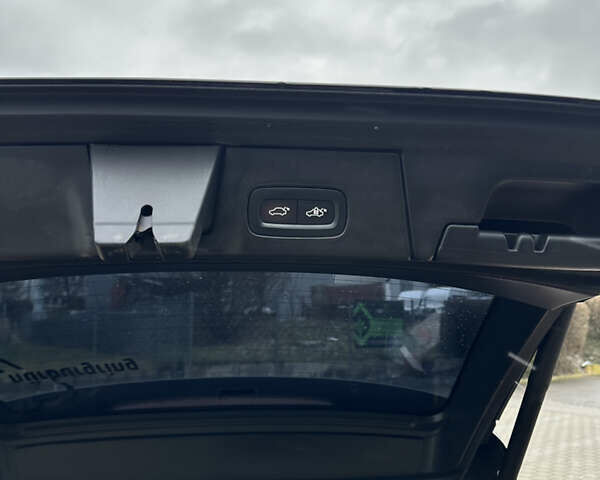 Чорний Вольво В90, об'ємом двигуна 1.97 л та пробігом 320 тис. км за 25000 $, фото 35 на Automoto.ua