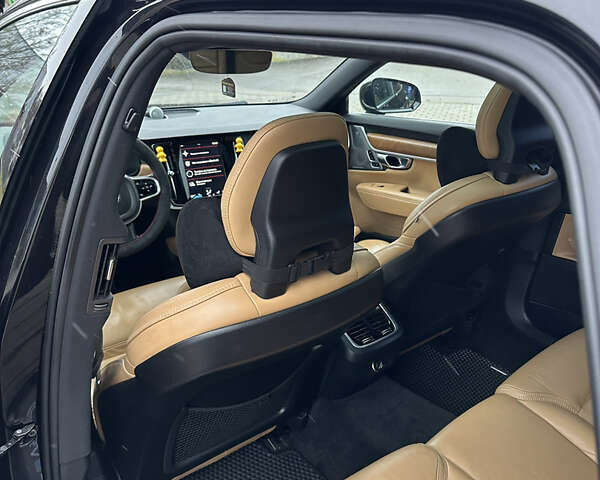 Чорний Вольво В90, об'ємом двигуна 1.97 л та пробігом 320 тис. км за 25000 $, фото 36 на Automoto.ua