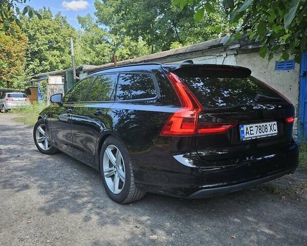 Черный Вольво В90, объемом двигателя 1.97 л и пробегом 342 тыс. км за 21000 $, фото 17 на Automoto.ua