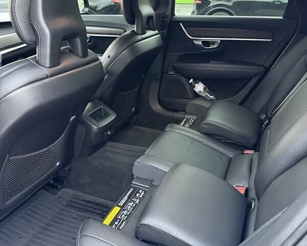 Вольво В90 2017 в Киеве на Automoto.ua Черный Вольво В90, объемом двигателя 1.97 л и пробегом 250 тыс. км за 24500 $, фото 6 на Automoto.ua