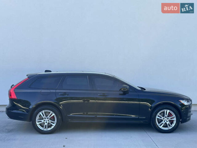 Черный Вольво В90, объемом двигателя 1.97 л и пробегом 140 тыс. км за 24999 $, фото 4 на Automoto.ua